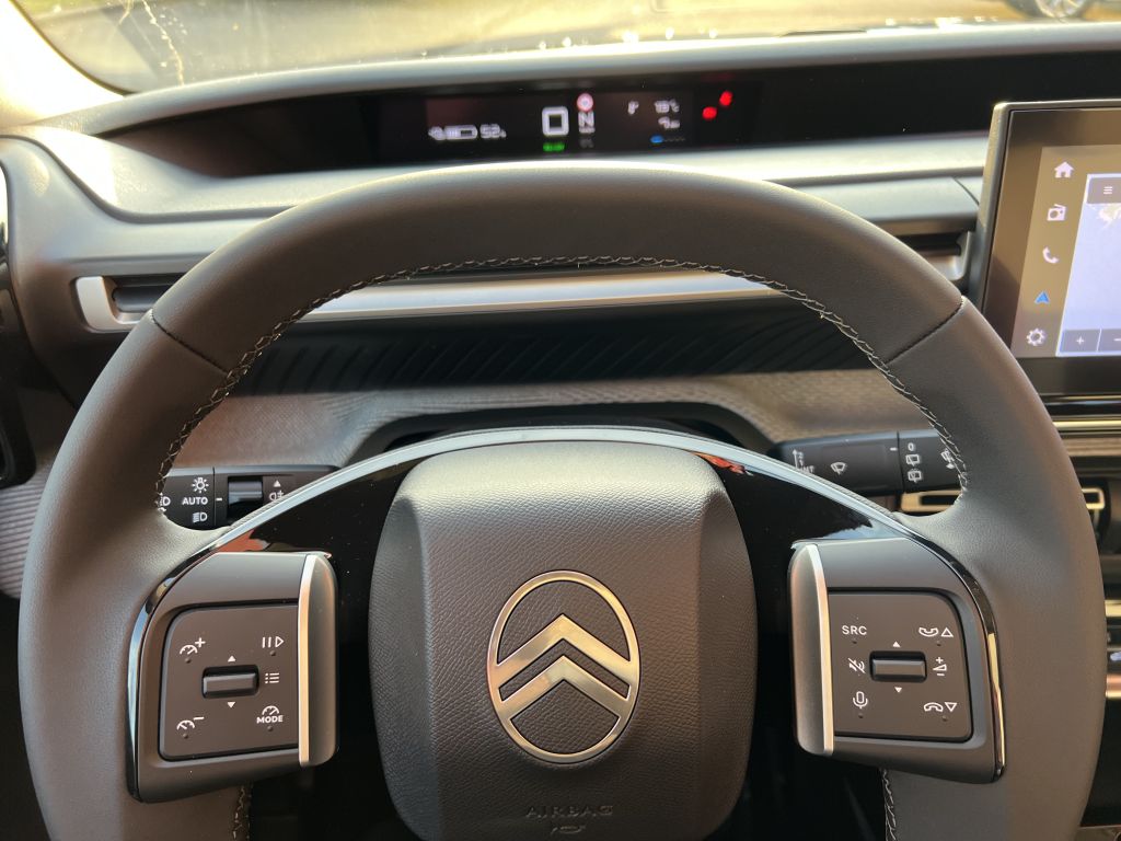 Fahrzeugabbildung Citroën e-C3 MAX On-Board-Charger 11 kW