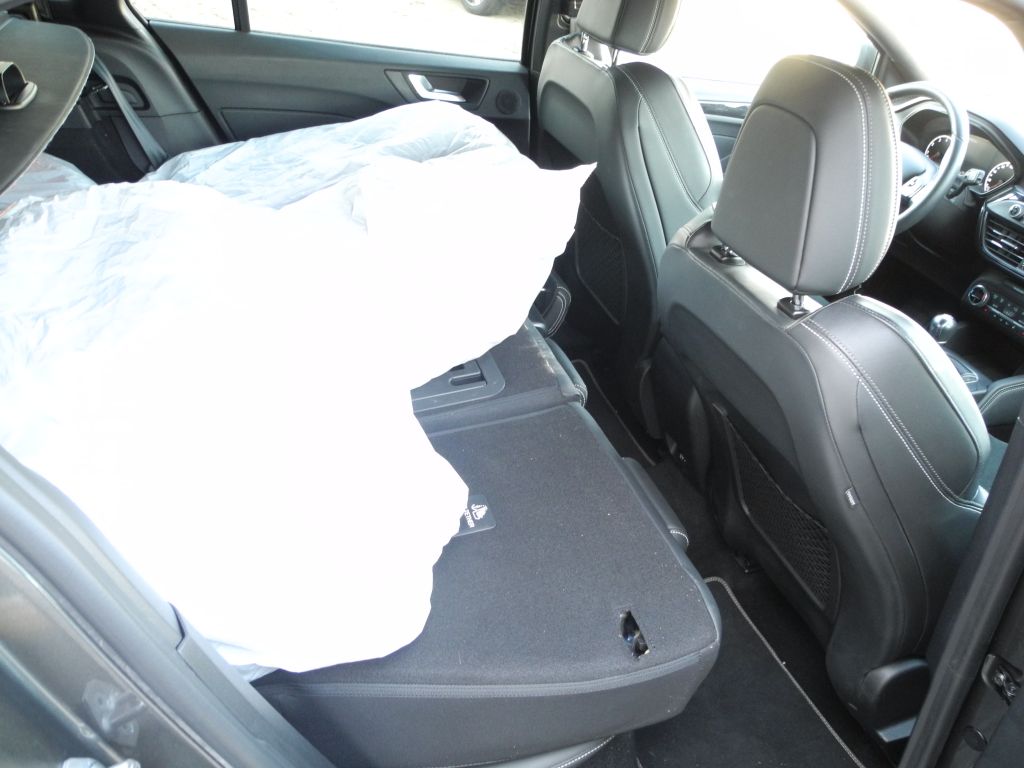 Fahrzeugabbildung Ford Focus Turnier 2.3 ST Styling-Pak.- AHK, WR, iACC