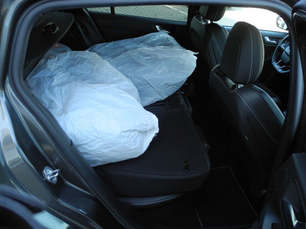 Fahrzeugabbildung Ford Focus Turnier 2.3 ST Styling-Pak.- AHK, WR, iACC