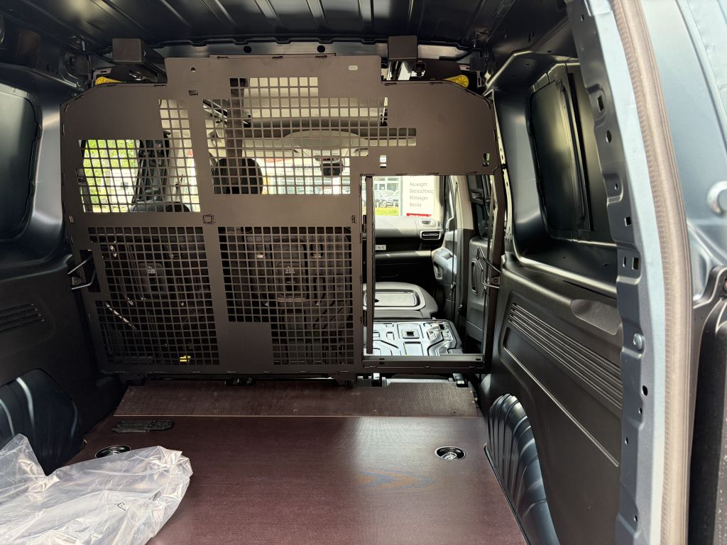 Fahrzeugabbildung Citroën Berlingo Doppellkabine XL Diesel 130 Automatik