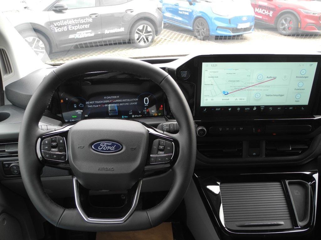 Fahrzeugabbildung Ford Transit Custom Doka L1 PHEV Sport - Matrix, 5-T