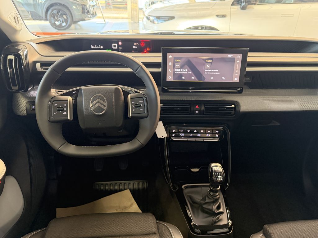 Fahrzeugabbildung Citroën C3 Aircross Turbo 100 PLUS Winter Paket