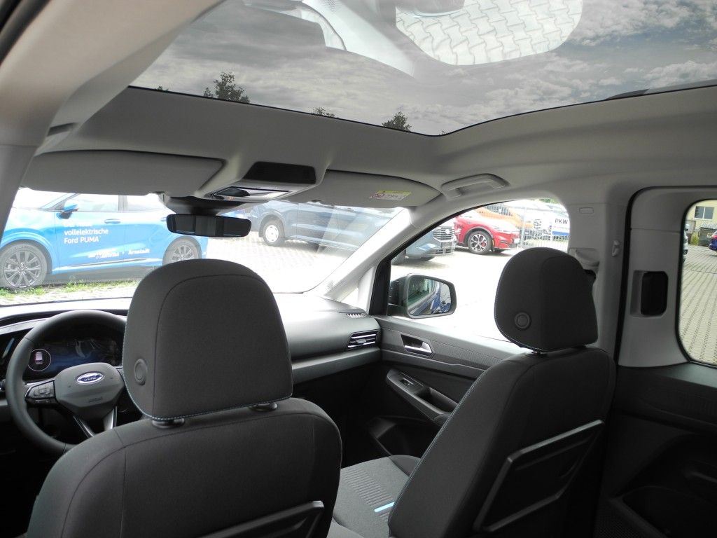 Fahrzeugabbildung Ford Grand Tourneo Connect 4x4 ACTIVE - Standh., AHK