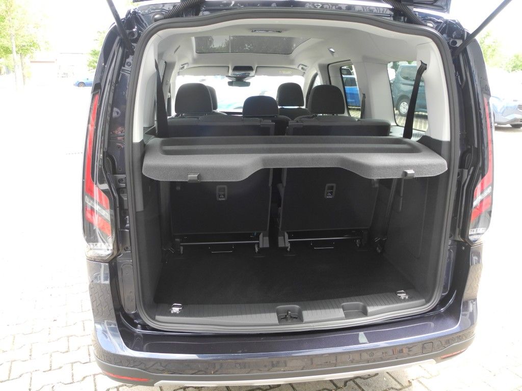 Fahrzeugabbildung Ford Grand Tourneo Connect 4x4 ACTIVE - Standh., AHK