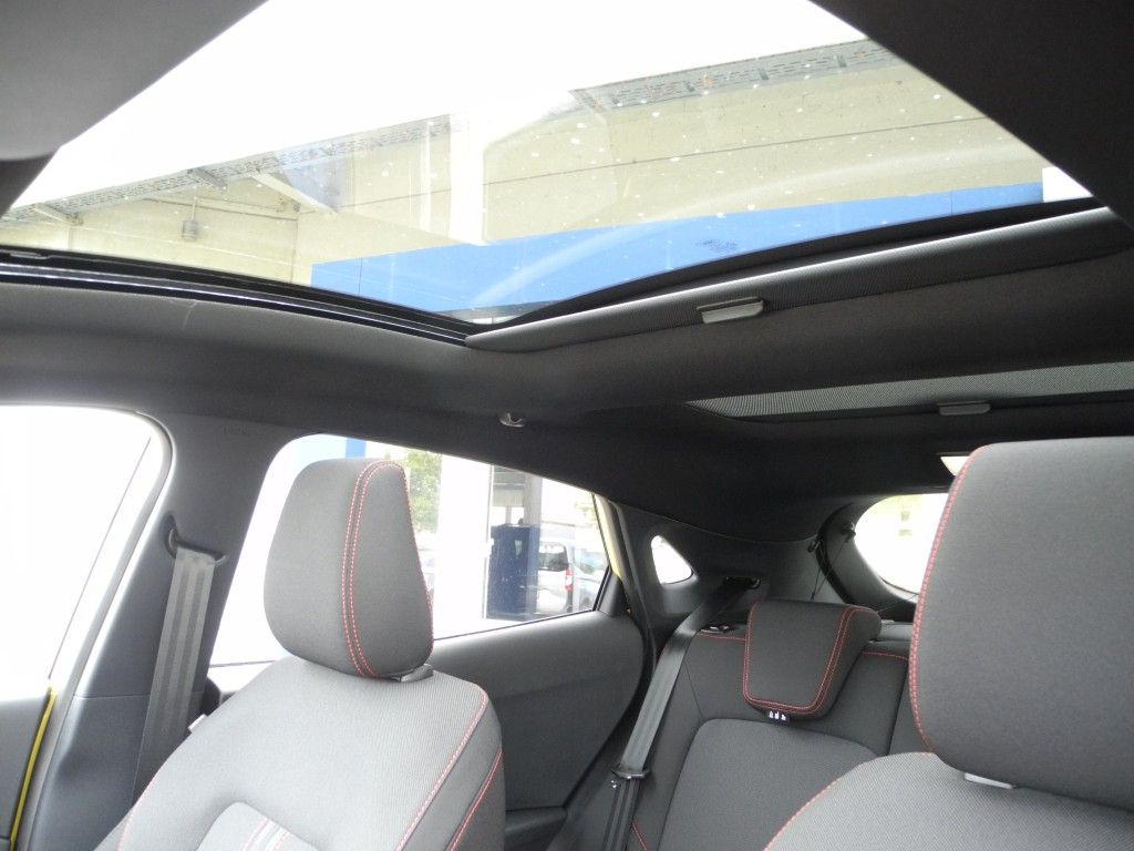 Fahrzeugabbildung Ford Puma 1.0 Hybrid ST-LINE - Allw., eHeck, Panor.