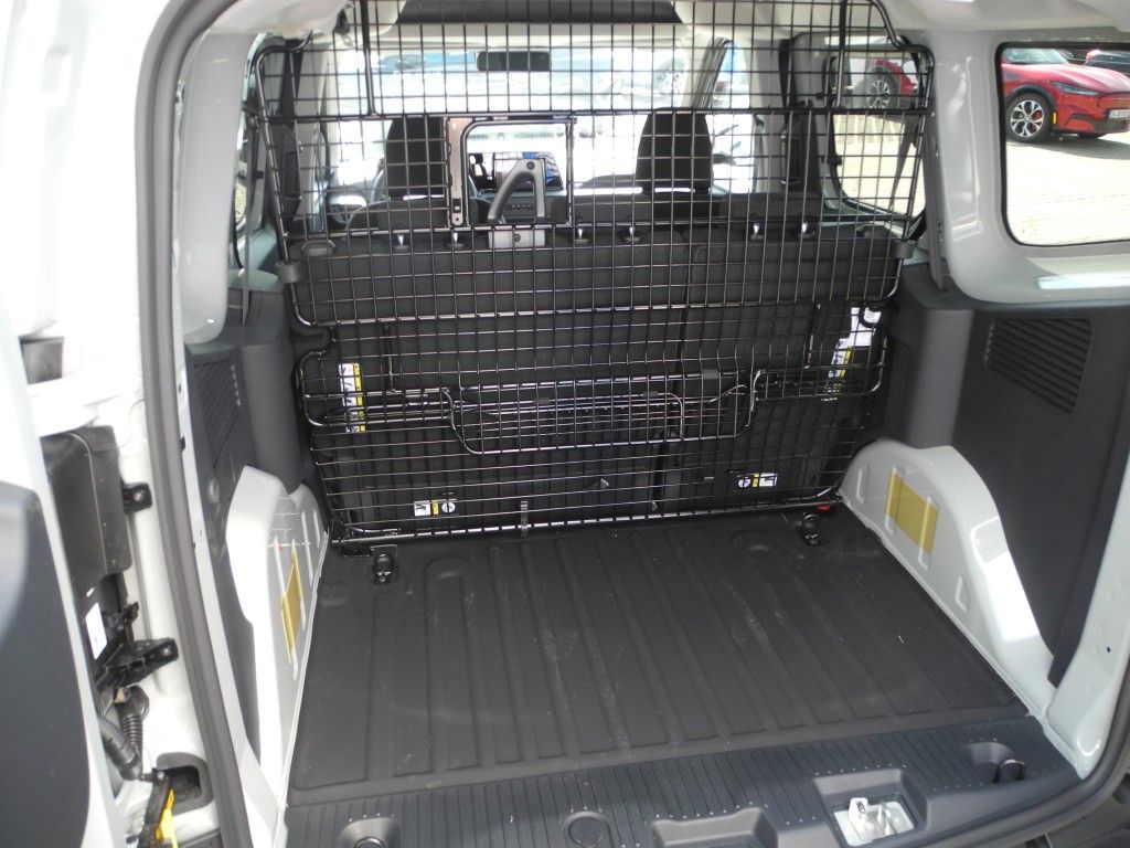 Fahrzeugabbildung Ford Transit Courier Trend - AHK, Winter-Pak., Allw.