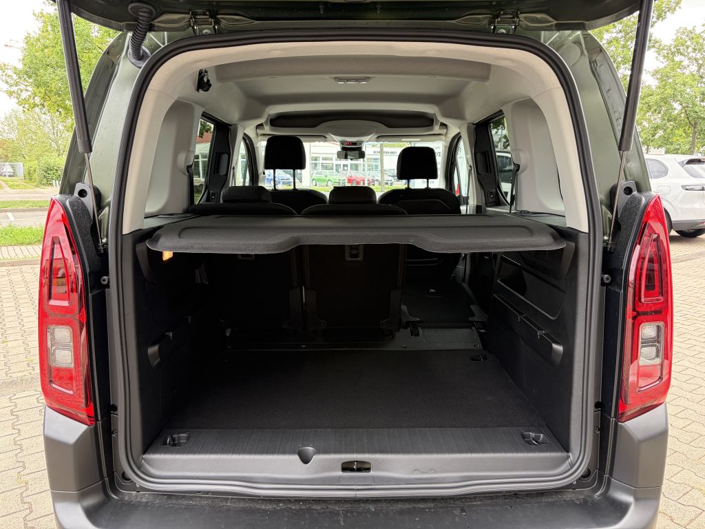 Fahrzeugabbildung Citroën Berlingo M Benzin 110 PLUS + Winter-P, Kamera