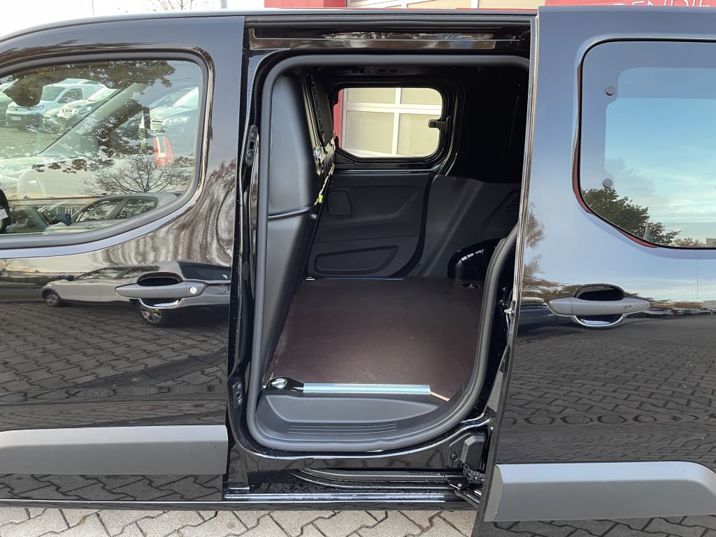 Fahrzeugabbildung Citroën e-Berlingo L1+ 100kW 50kWh + Wärmepumpe, 2x ST