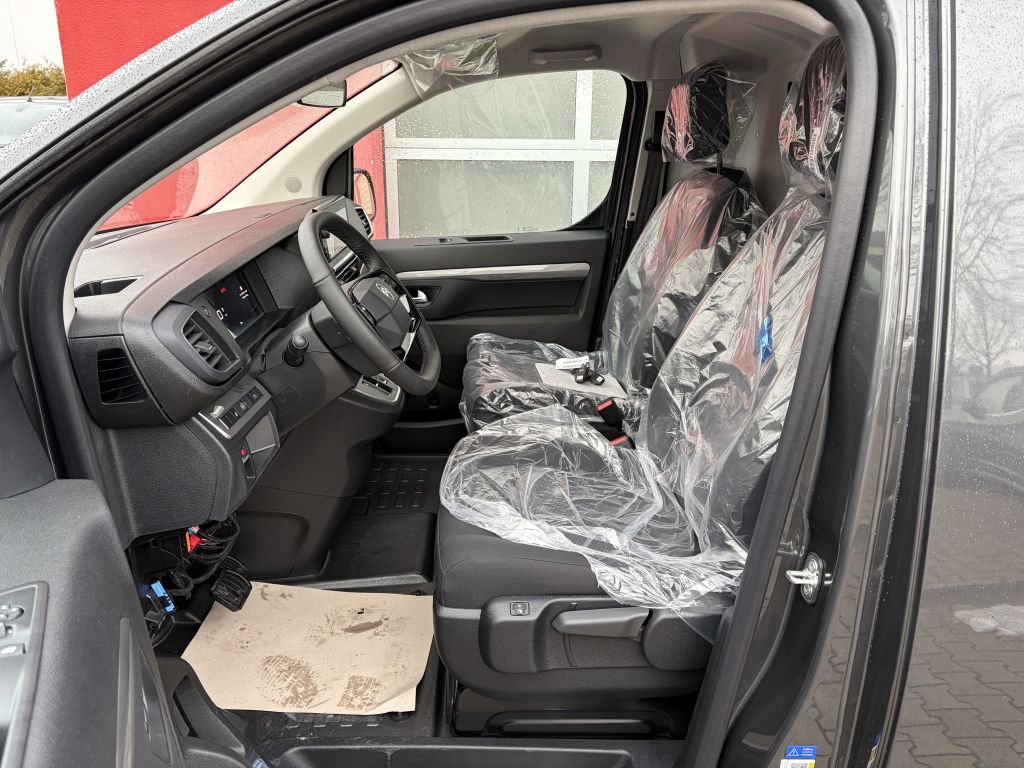 Fahrzeugabbildung Citroën Jumpy 2.2 Diesel 180 M S&S Autm. (G9)