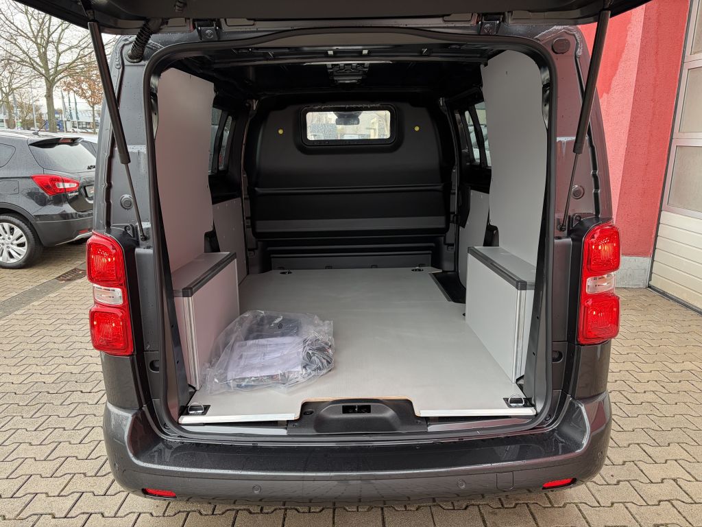 Fahrzeugabbildung Citroën Jumpy 2.2 Diesel 180 M S&S Autm. (G9)