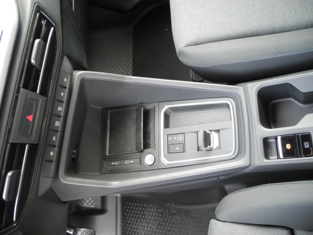 Fahrzeugabbildung Ford Grand Transit Connect L2 Autm. FlexCab Active