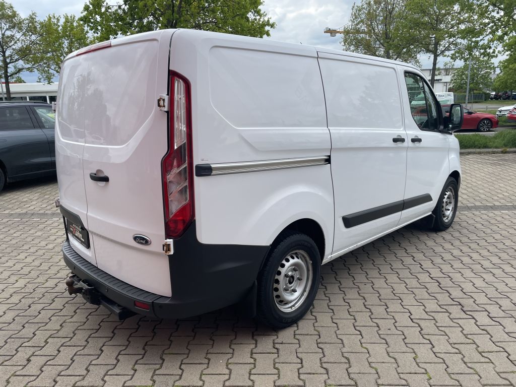 Fahrzeugabbildung Ford Transit Custom 270 L1H1 LKW VA Trend + AHK