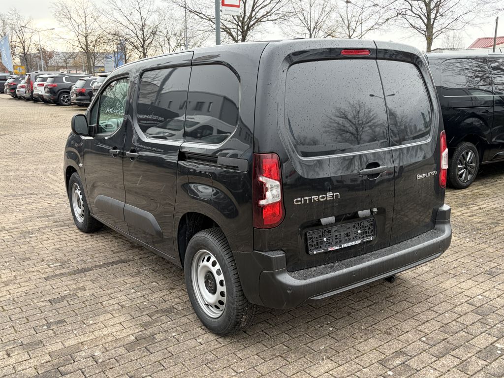 Fahrzeugabbildung Citroën Berlingo M Benzin 110 + 2 Schiebetüren, AHK