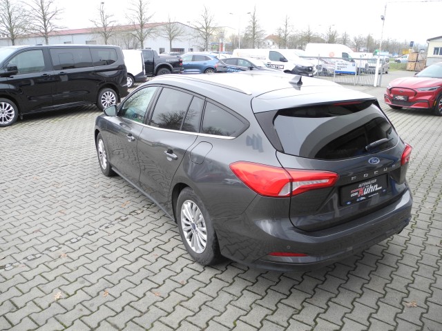 Fahrzeugabbildung Ford Focus Turnier 1.5 TITANIUM - WR, AHK, Winter-P