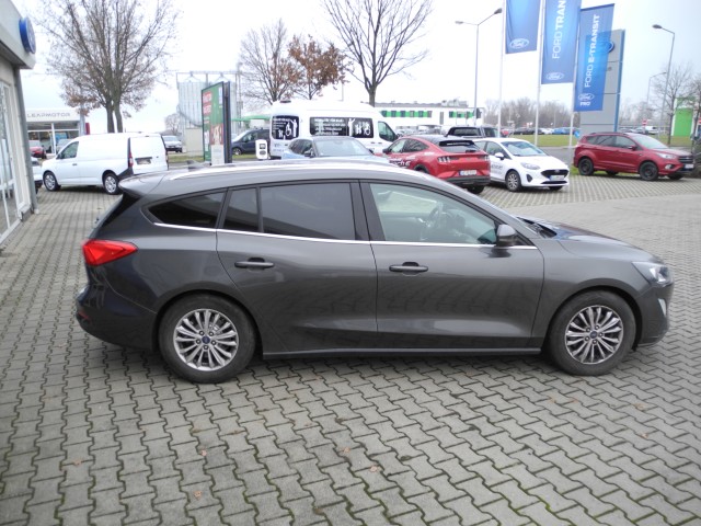 Fahrzeugabbildung Ford Focus Turnier 1.5 TITANIUM - WR, AHK, Winter-P