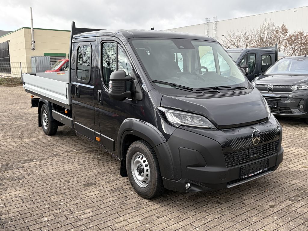 Fahrzeugabbildung Citroën Jumper Pritsche Doka L4 3.5T Heavy 180 + AHK