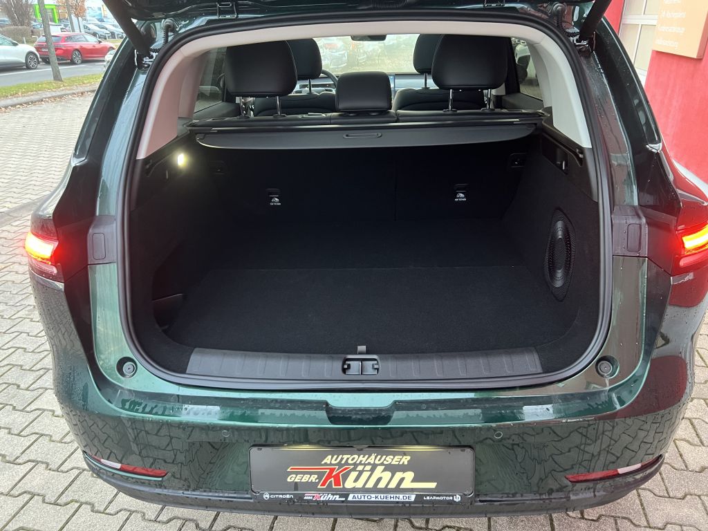 Fahrzeugabbildung Leapmotor C10 REEV 28,4 kWh Design