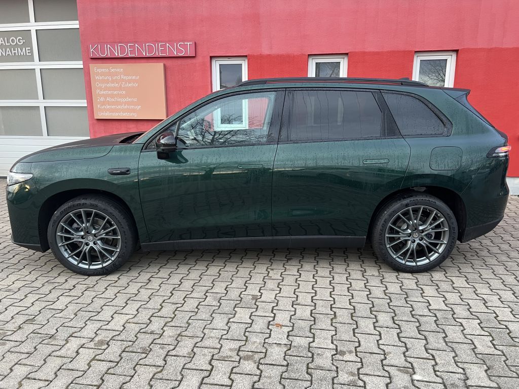 Fahrzeugabbildung Leapmotor C10 REEV 28,4 kWh Design