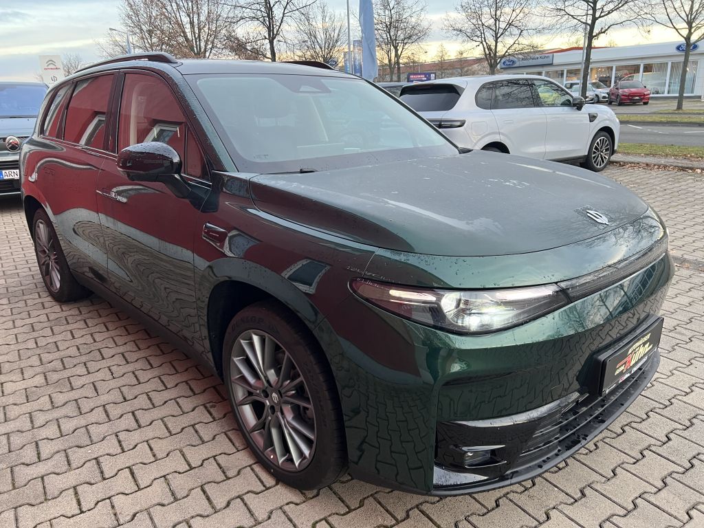 Fahrzeugabbildung Leapmotor C10 REEV 28,4 kWh Design