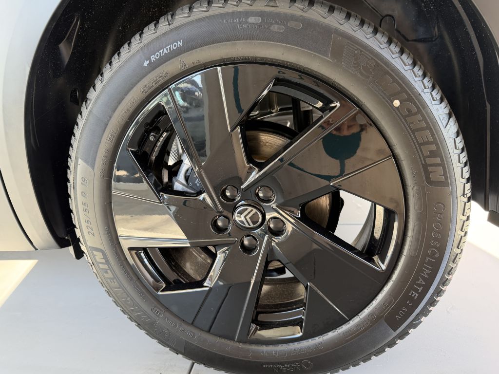 Fahrzeugabbildung Citroën C5 Aircross Hybrid 145 MAX AT. Winter-Paket