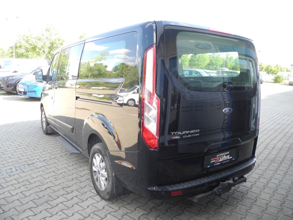 Fahrzeugabbildung Ford Tourneo Custom L2 Trend - Xenon, AHK, Allwetter