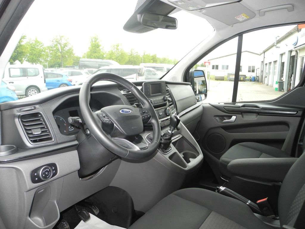 Fahrzeugabbildung Ford Tourneo Custom L2 Trend - Xenon, AHK, Allwetter