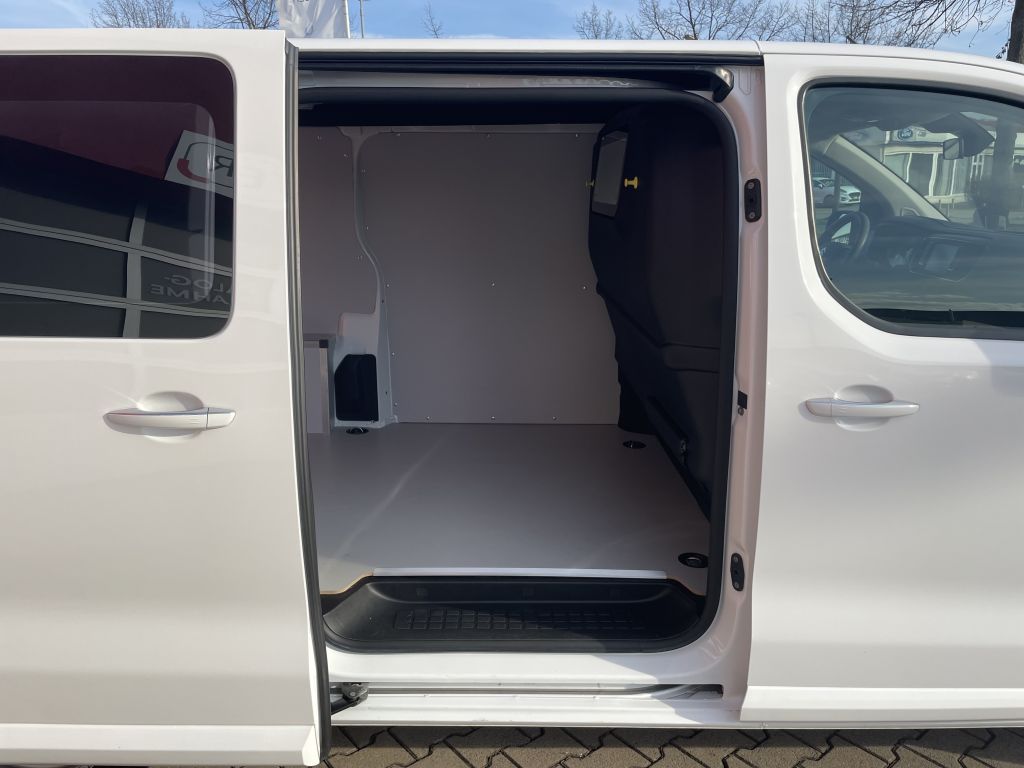 Fahrzeugabbildung Citroën Jumpy M BlueHDi 180 EAT8 Driver + Klappe, Standh