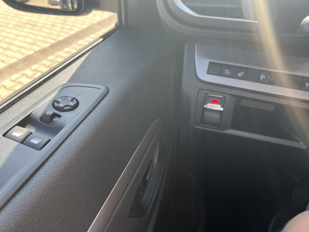 Fahrzeugabbildung Citroën Spacetourer M 2.0 BlueHDi 180 EAT8 Max VIP,Design