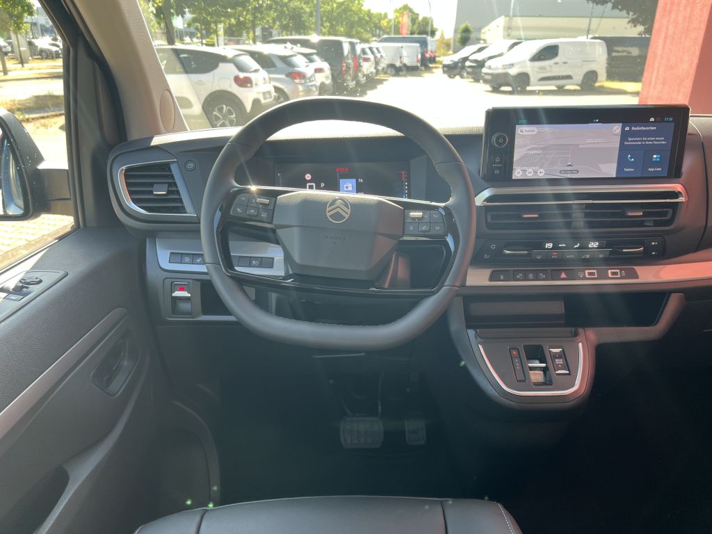 Fahrzeugabbildung Citroën Spacetourer M 2.0 BlueHDi 180 EAT8 Max VIP,Design