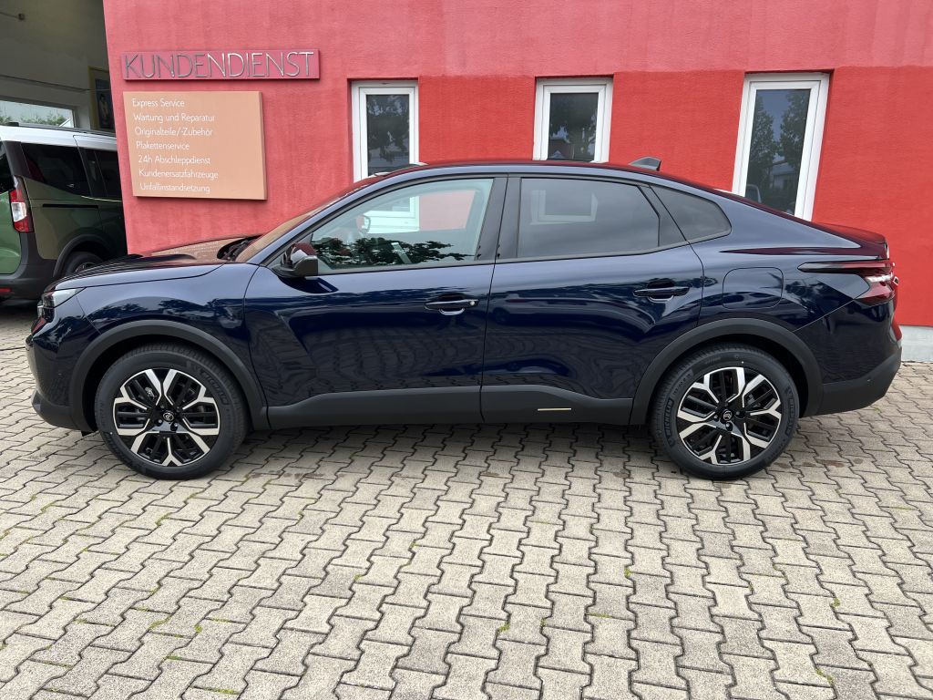 Fahrzeugabbildung Citroën C4 X PureTech 130 S&S EAT8 MAX Techno-Winter-Paket