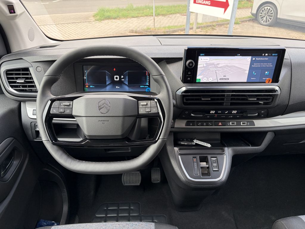 Fahrzeugabbildung Citroën SpaceTourer M Diesel 180 AT Plus + ACC, NAV, AHK
