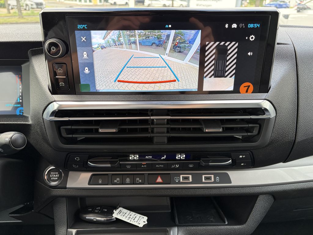 Fahrzeugabbildung Citroën SpaceTourer M Diesel 180 AT Plus + ACC, NAV, AHK
