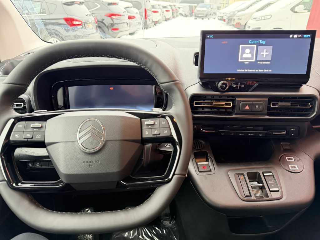 Fahrzeugabbildung Citroën Berlingo MPV M Diesel 130 Automatik PLUS