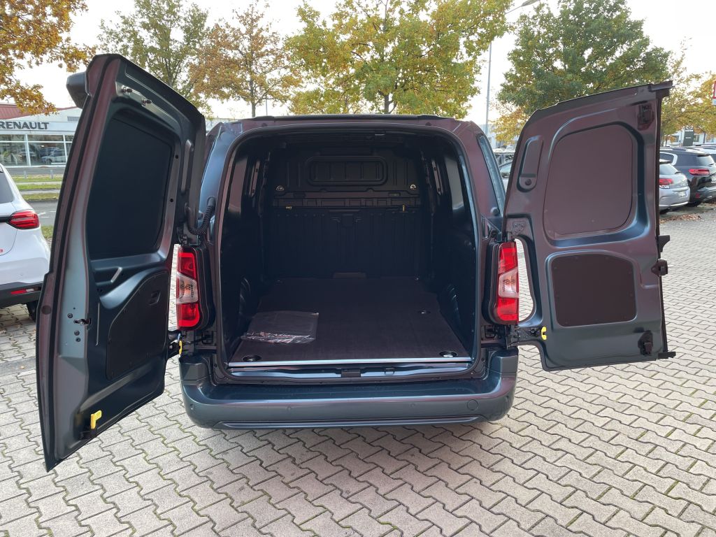 Fahrzeugabbildung Citroën Berlingo L2+ BlueHDi 130 EAT8 + Standh, LED, NAV