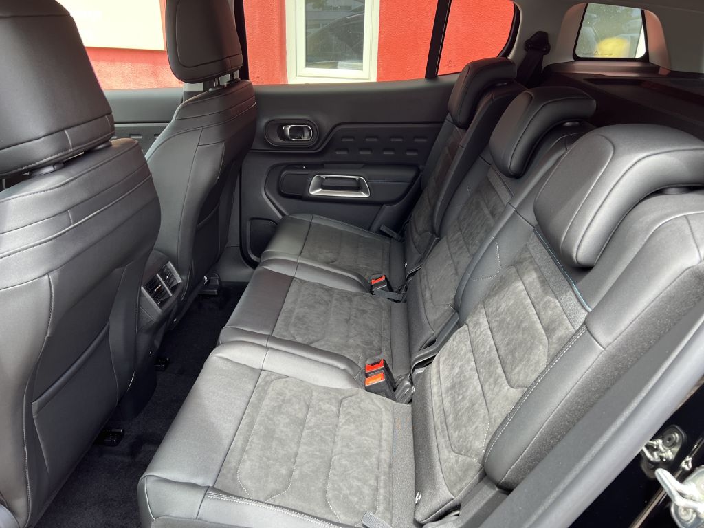 Fahrzeugabbildung Citroën C5 Aircross Hybrid 145 ë-DSC6 MAX