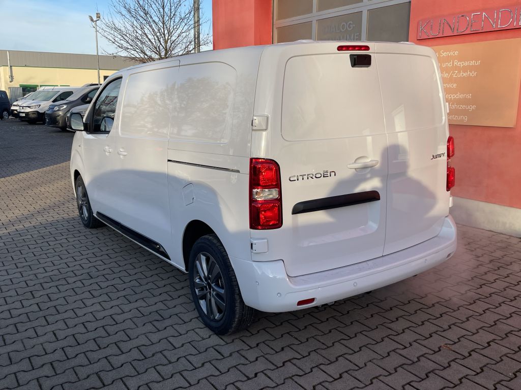 Fahrzeugabbildung Citroën Jumpy M Diesel 180 (2.2) AT + Webasto, LED, AHK