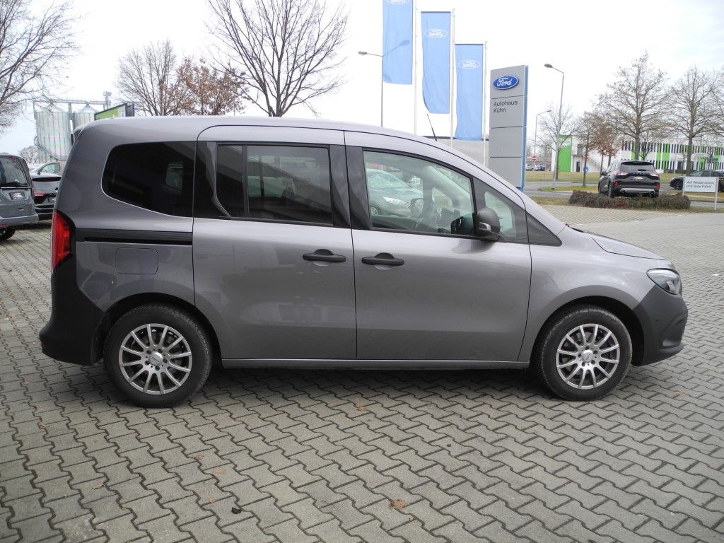 Fahrzeugabbildung Mercedes-Benz Citan Tourer 113 Aut. BASE - WR, LED, Parkass.