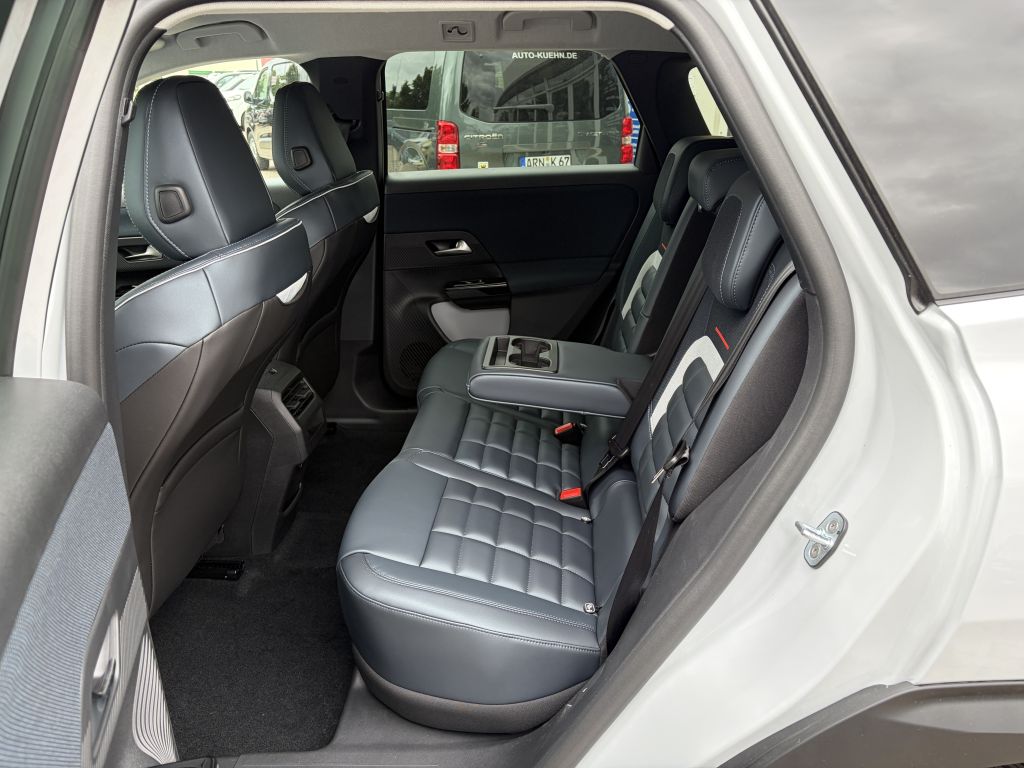 Fahrzeugabbildung Citroën C5 Aircross Plug-In-Hybrid 225 MAX + AHK, AWR