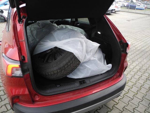 Fahrzeugabbildung Ford Kuga 4x4 Aut. TITANIUM X- WR, ad.LED, AHK, Stdh.