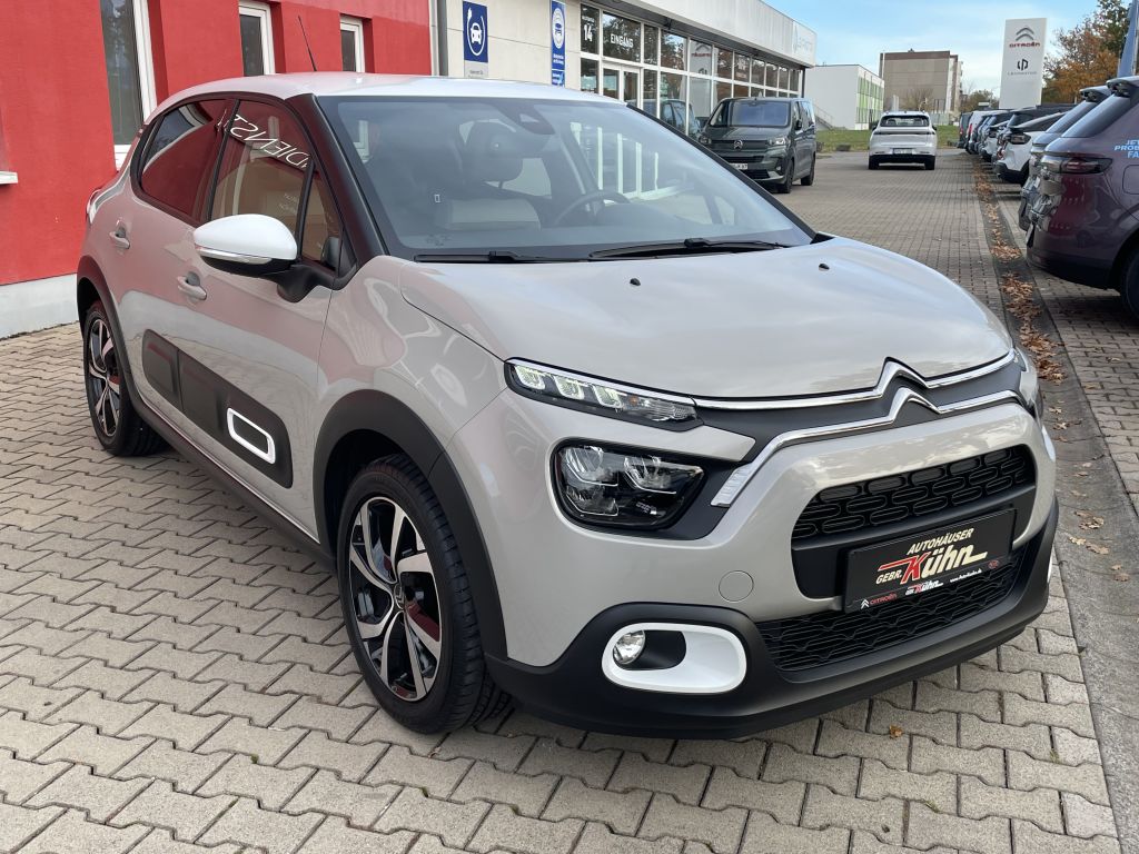 Fahrzeugabbildung Citroën C3 PureTech 110 S&S Shine Pack + Sitzheizung