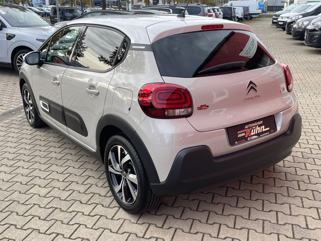 Fahrzeugabbildung Citroën C3 PureTech 110 S&S Shine Pack + Sitzheizung