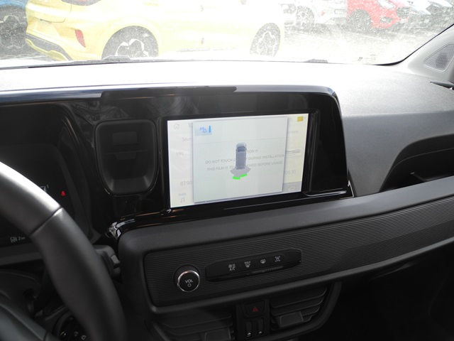 Fahrzeugabbildung Ford Transit Courier Trend -Tempo, Winter-Pak., Klima