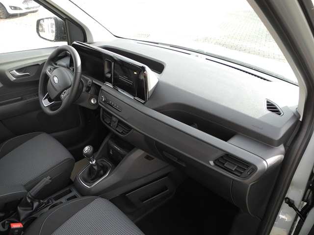 Fahrzeugabbildung Ford Transit Courier Trend -Tempo, Winter-Pak., Klima