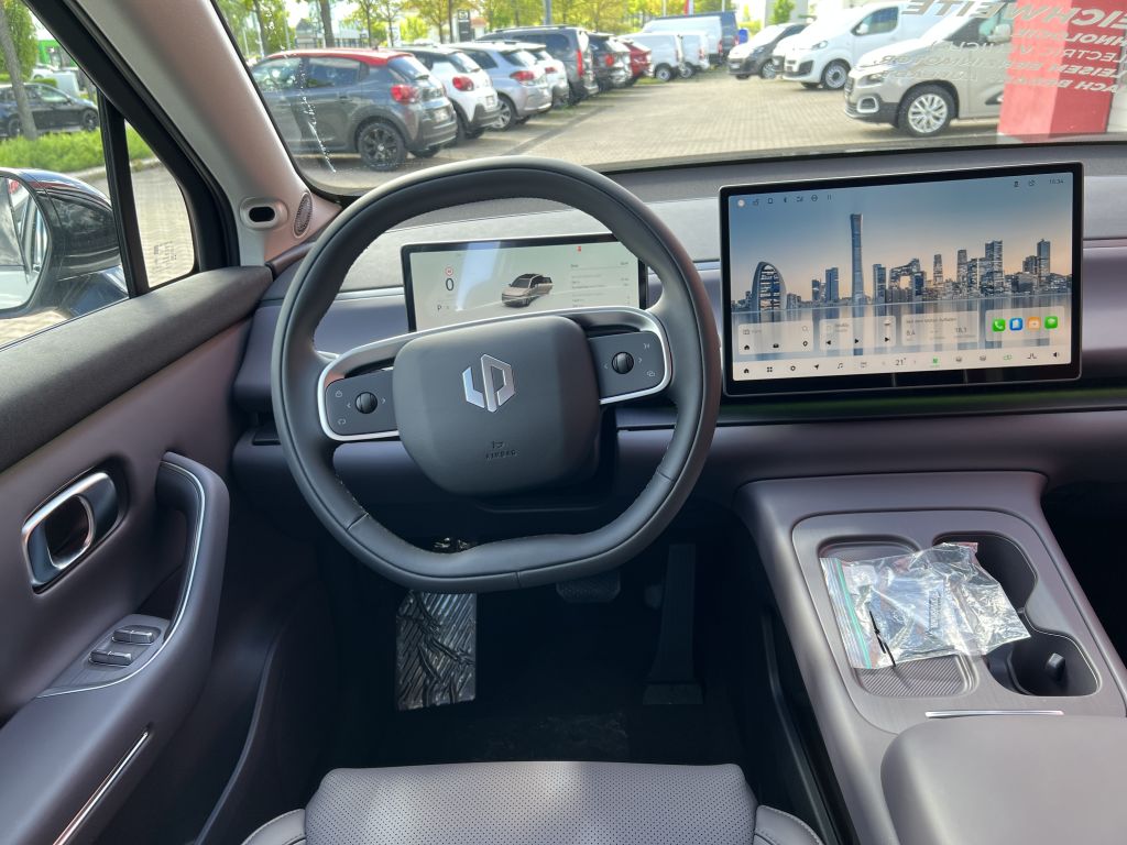 Fahrzeugabbildung Leapmotor C10 REEV 28,4 kWh Design