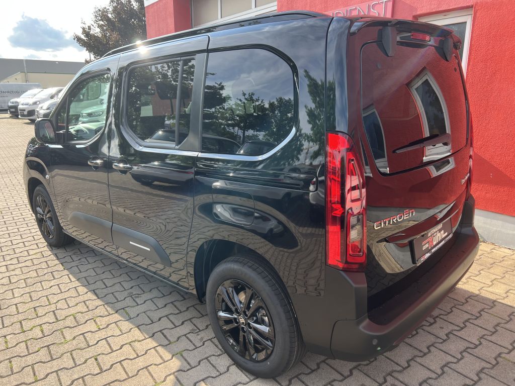 Fahrzeugabbildung Citroën Berlingo M PureTech 110 PLUS Style & Comfort