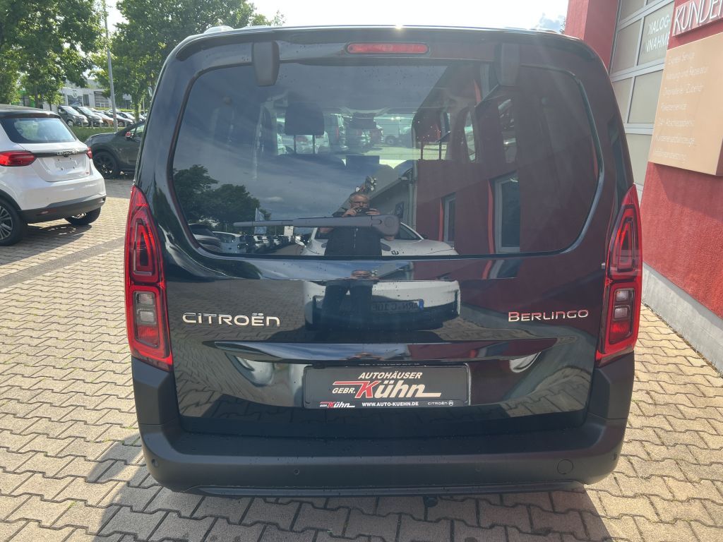 Fahrzeugabbildung Citroën Berlingo M PureTech 110 PLUS Style & Comfort
