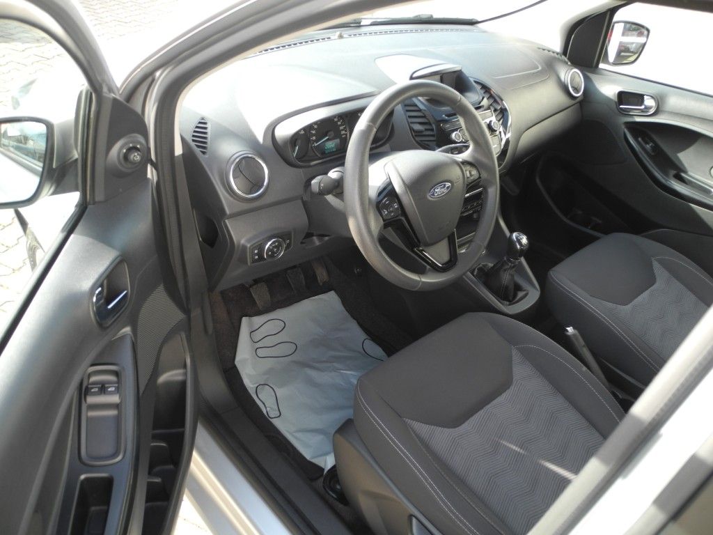 Fahrzeugabbildung Ford Ka+ 1.2 Cool&Sound - Klimaaut., Sitzh., Allw.