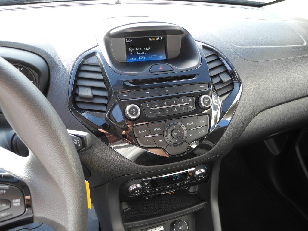 Fahrzeugabbildung Ford Ka+ 1.2 Cool&Sound - Klimaaut., Sitzh., Allw.
