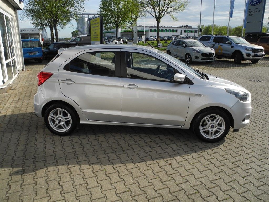 Fahrzeugabbildung Ford Ka+ 1.2 Cool&Sound - Klimaaut., Sitzh., Allw.