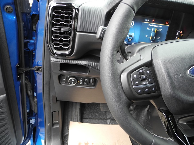 Fahrzeugabbildung Ford Ranger 2.0 Doka Autm. Tremor - Standh., AHK, TW